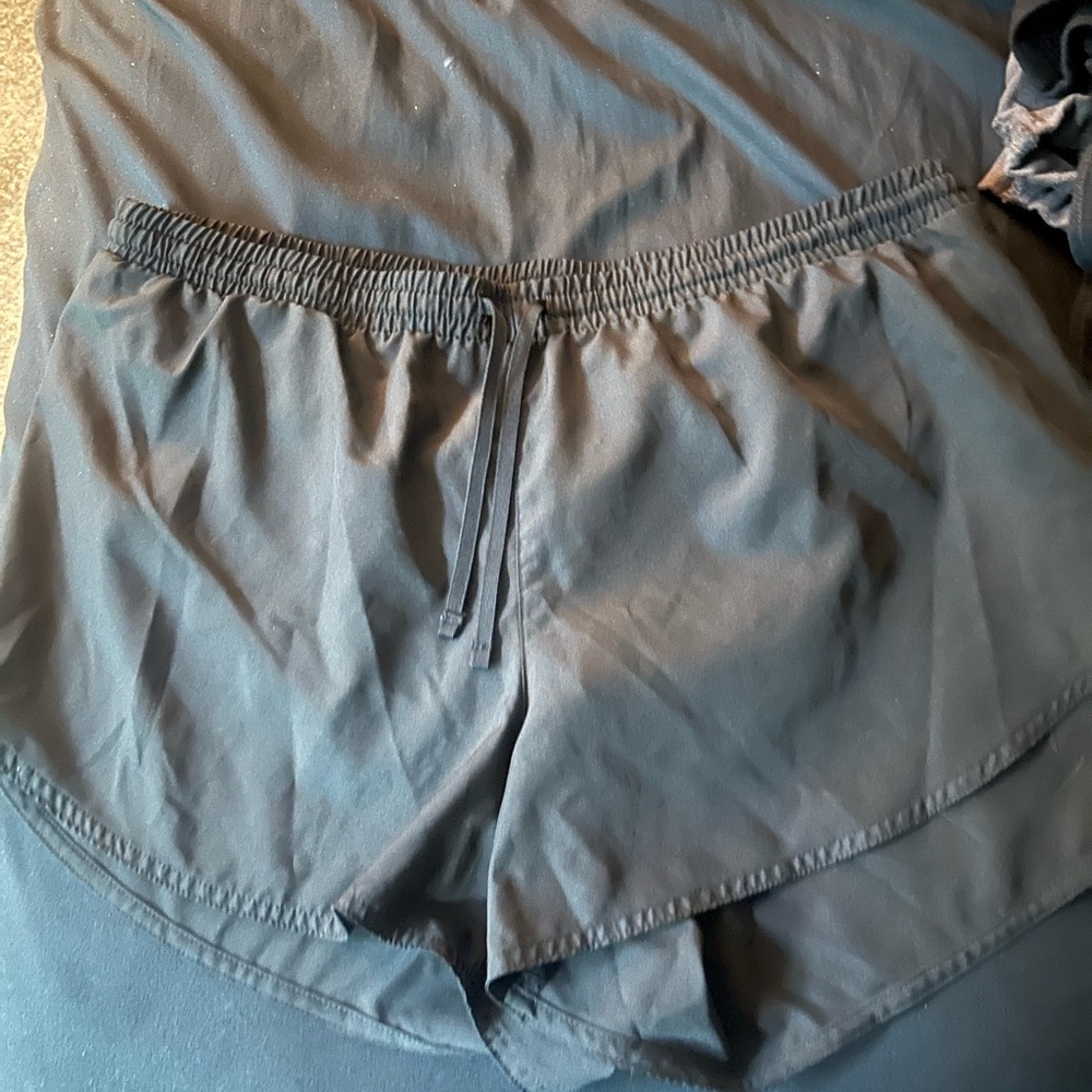 Old Navy Active large black shorts